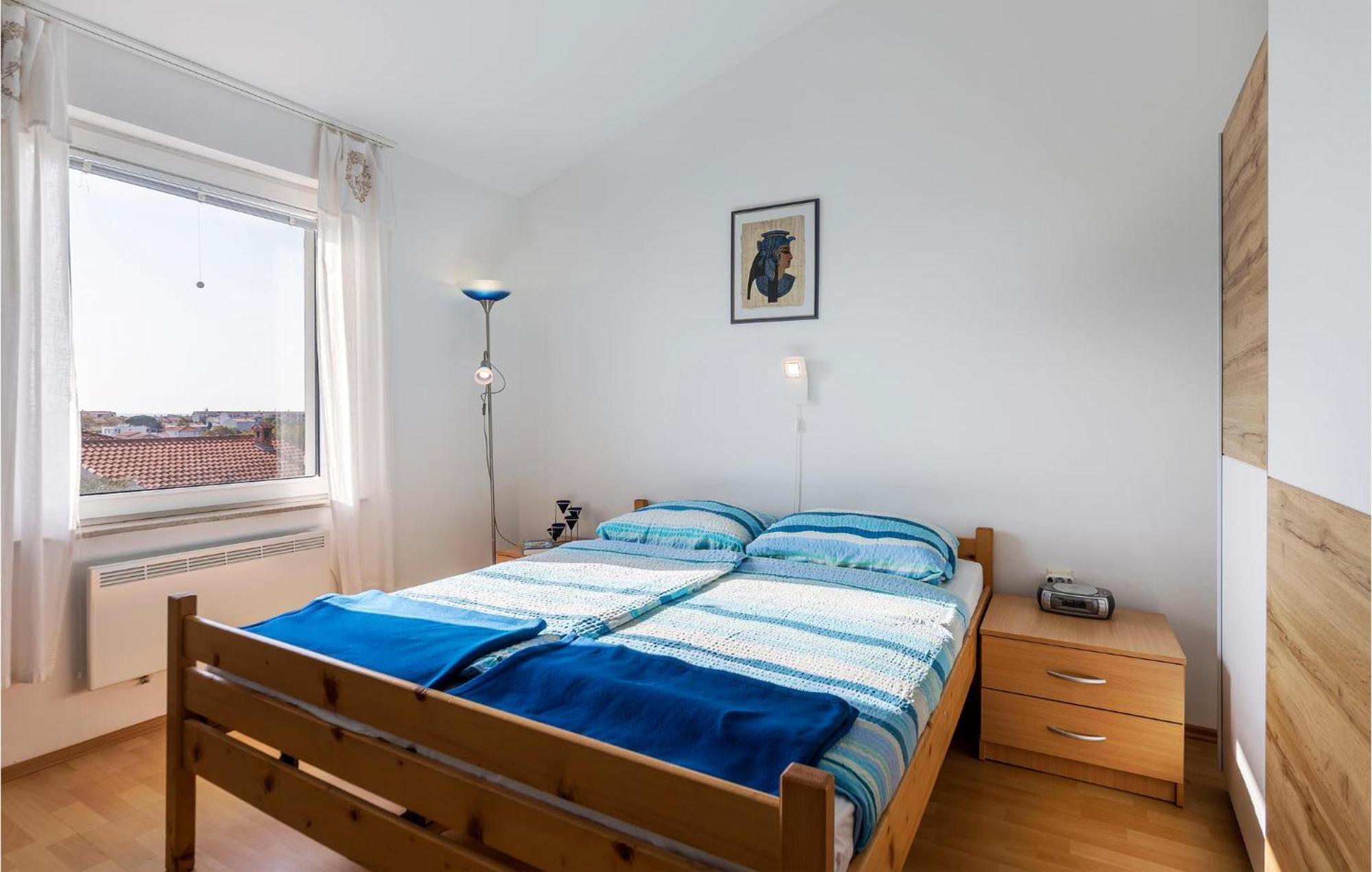 Beautiful Apartment In Barbariga With Kitchen Bagian luar foto